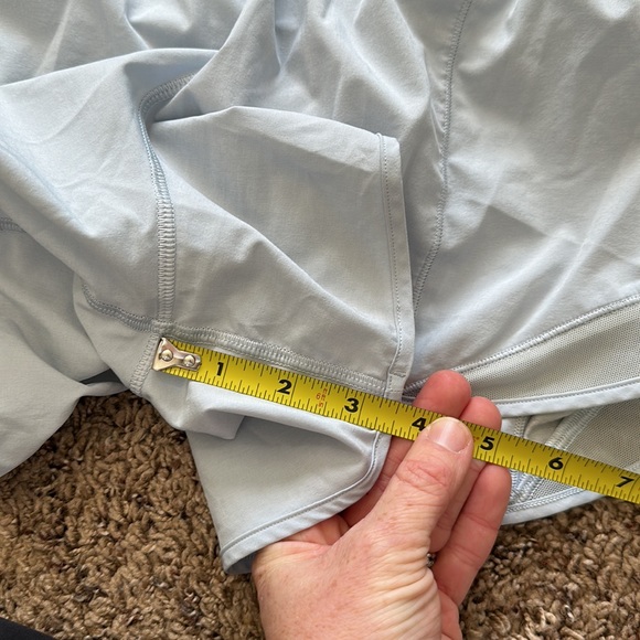 Lululemon Hotty Hot Hr High Rise Shorts Powder Blue Size 8 Tall - Picture 15 of 16